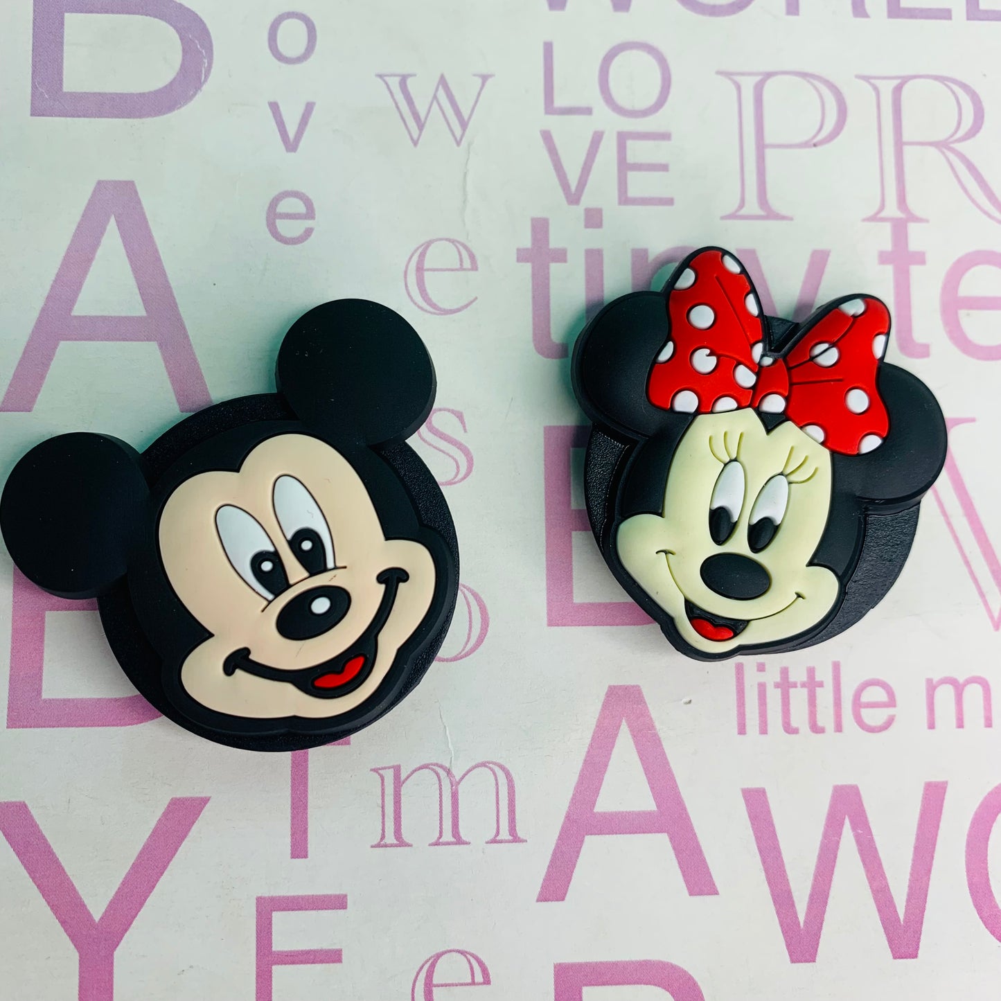 Mickey or Minnie Pop Socket