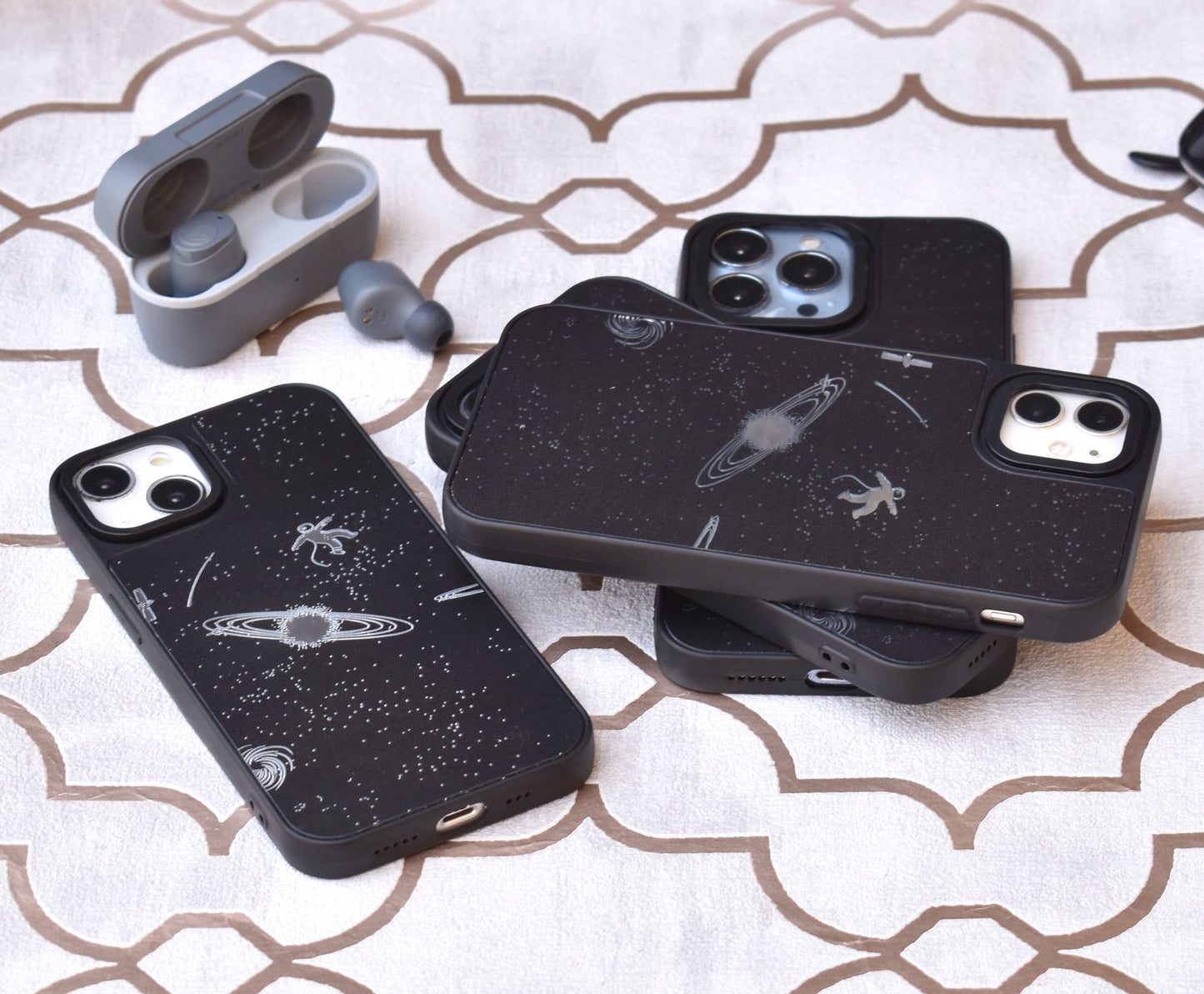 Luxury Space Mirror Case