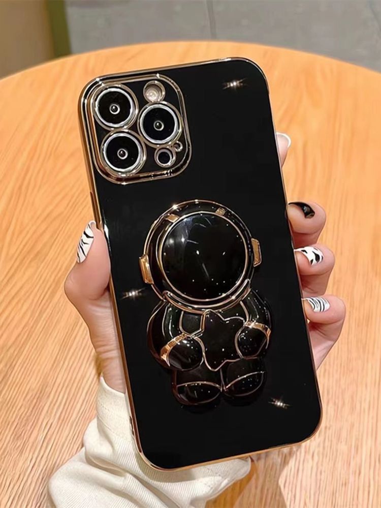 Black or White Astronaut case