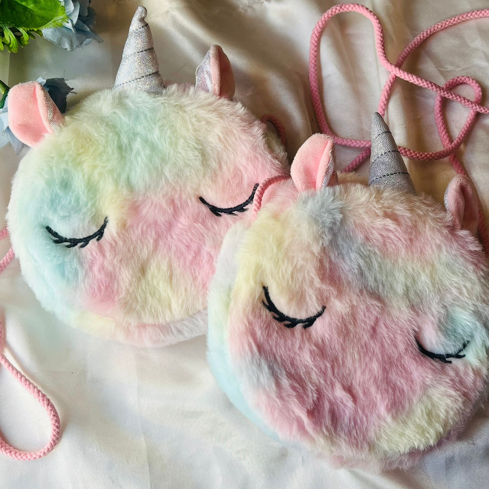 Unicorn Plush Single Shoulder Bag For Kids Cartoon Design, Options,  Adjustable Strap, Unicorn Messenger Bag Ideal For Kindergarten And Kids  Aged 8 6hh From Babyhouse2020, $3.77 | DHgate.Com